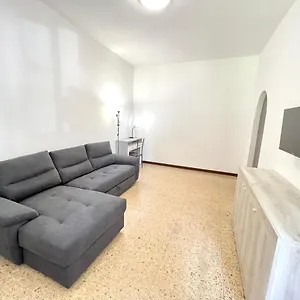 Appartamento Famagosta House, Milano